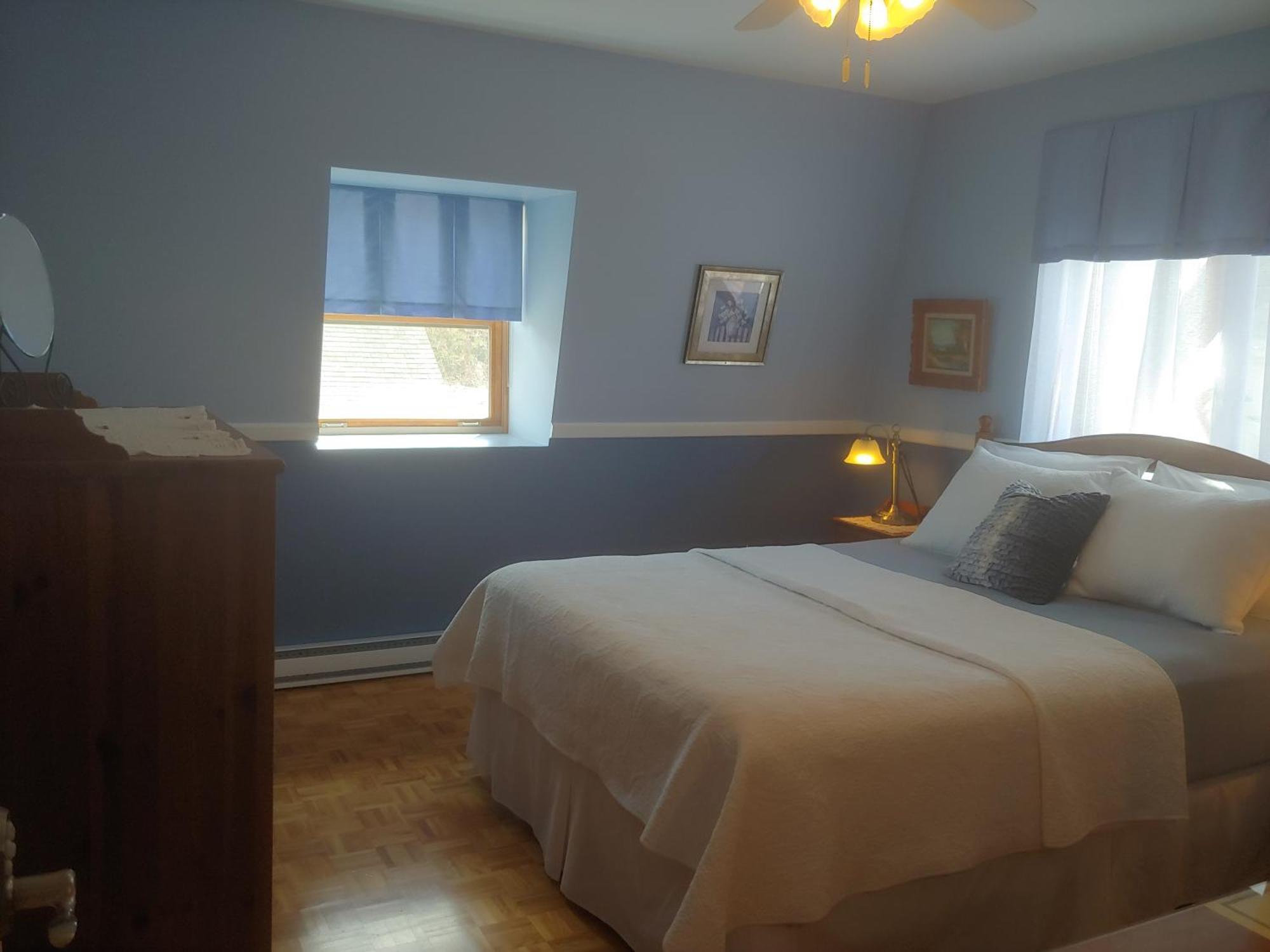 3 Bedrooms 3 Beds Near Metro -2 Parking Free Montréal Eksteriør billede